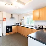 Thornbury Guest House Room 5