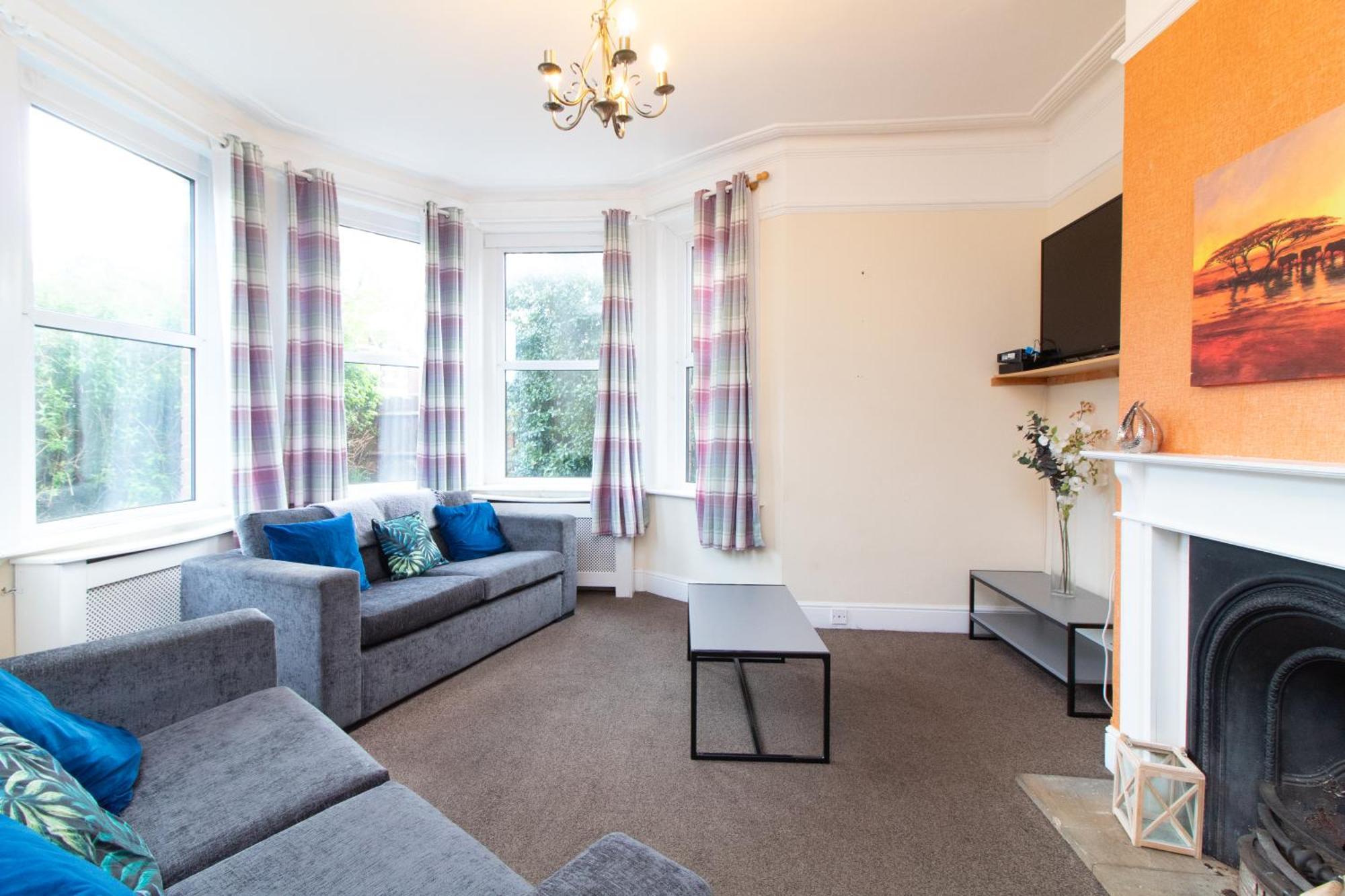 Thornbury 5 Guest house *
