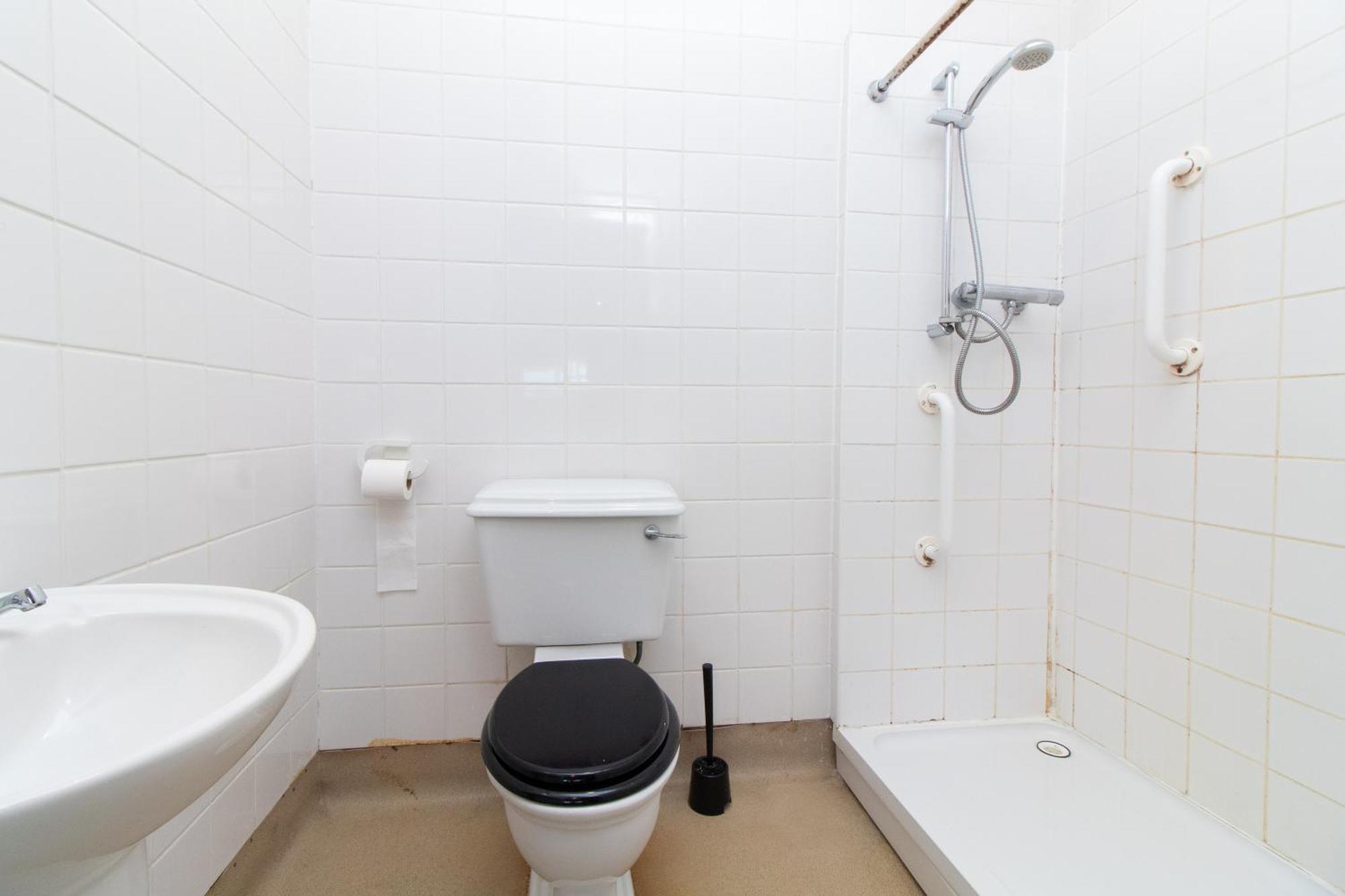Guest house Thornbury 5 *
